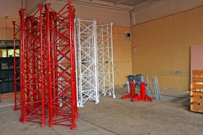 Storage of the 80m mast